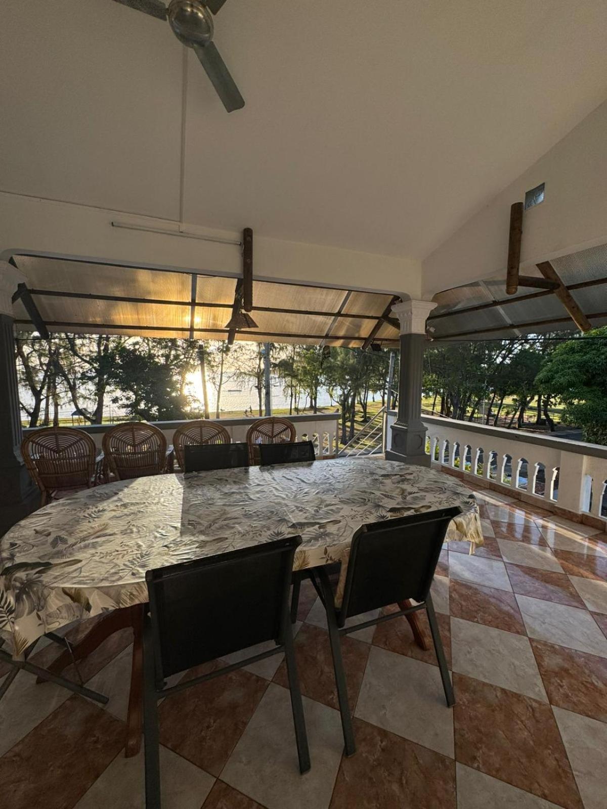 Jn Sunflower Residence Le Morne Exterior photo